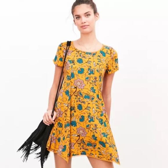 Silence + Noise Witchy Yellow Floral Fringed Short Sleeve T-Shirt Mini Dress M - Picture 2 of 8